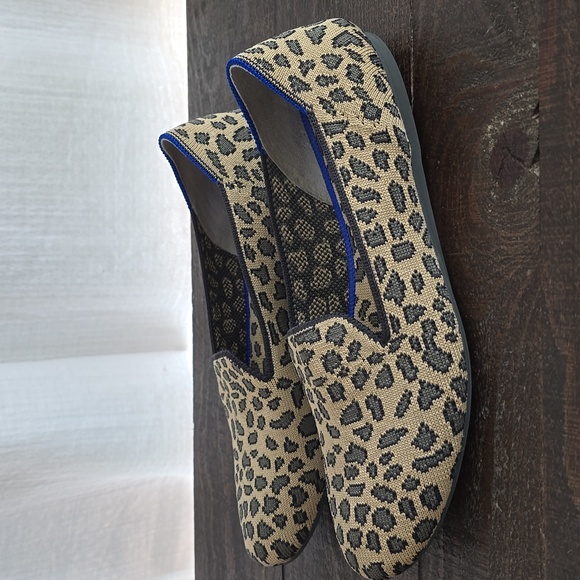 Cheetah Rothy’s Women’s Size W 7.5 - Picture 3 of 8